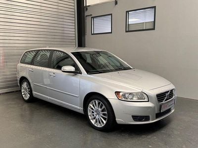 Gebraucht Volvo V50 Momentum 136 PS (100 kW) 2009 Silber Kombi