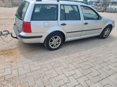 Gebraucht VW Golf IV 101 PS (74 kW) 2004 Silber Kombi
