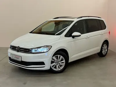 Gebraucht VW Touran Comfortline 150 PS (110 kW) 2021 Weiß Van / Kleinbus