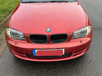 Gebraucht BMW 118 Cabriolet 143 PS (105 kW) 2009 Rot Cabrio
