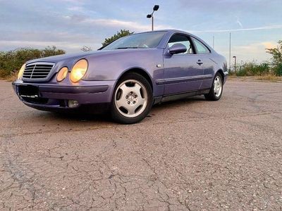 Mercedes CLK230