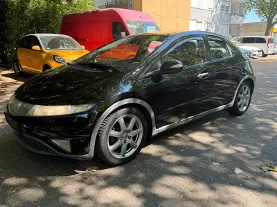 Gebraucht Honda Civic 140 PS (102 kW) 2006 Schwarz Limousine