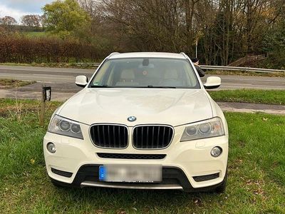 Weiß Gebraucht 2011 BMW X3 SUV | 8.690 € (Fairer Preis)