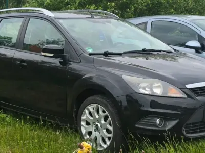 Gebraucht Ford Focus 116 PS (85 kW) 2009 Schwarz Kombi
