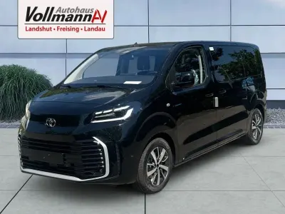 Neu Toyota Proace Verso Lounge 179 PS (131 kW) 2026 Schwarz Kombi