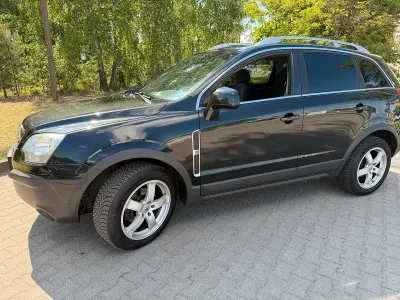 Używany Opel Antara 179 KM (131 kW) 2009 Czarny SUV