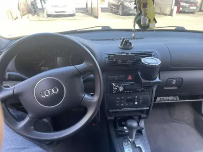 Gebraucht Audi A3 Ambiente 131 PS (96 kW) 2001 Kleinwagen