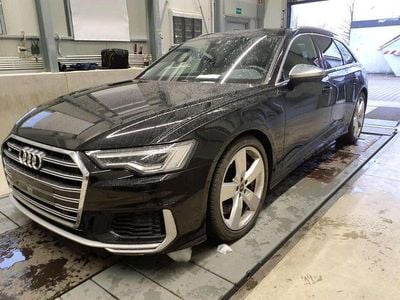 Gebraucht Audi S6 Comfort 344 PS (253 kW) 2023 Mythosschwarz metallic Kombi