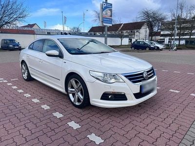 Gebraucht VW Passat 150 PS (110 kW) 2012 Weiß Coupé