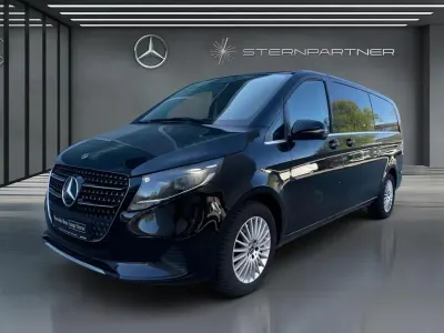 Gebraucht Mercedes V300 Avantgarde 237 PS (174 kW) 2024 Schwarz Van / Kleinbus