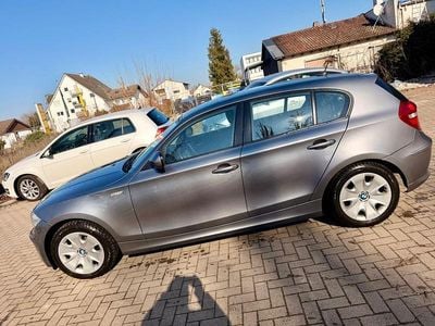 Gebraucht BMW 116 Advantage 116 PS (85 kW) 2010 Grau Kleinwagen