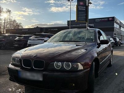 Rot Gebraucht 1998 BMW 520 Limousine | 2.999 € (Guter Preis)