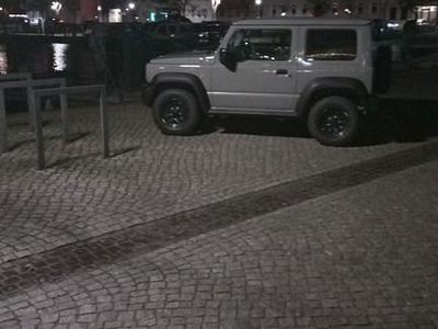 Gebraucht Suzuki Jimny 102 PS (75 kW) 2024 Grau SUV