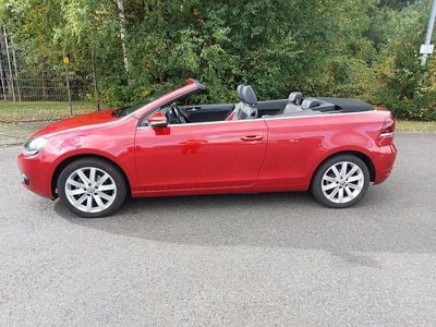 Gebraucht VW Golf Cabriolet Design 122 PS (89 kW) 2012 Rot Cabrio