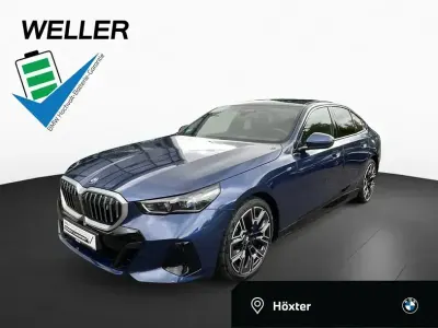 Gebraucht BMW i5 M Sport 289 kW (394 PS) 2025 Phytonicblau (blau) Limousine
