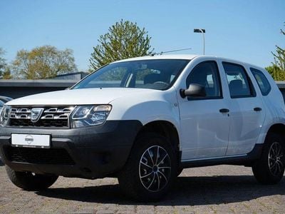 Second-hand Dacia Duster Essentiel 114 CP (83 kW) 2017 Alb SUV
