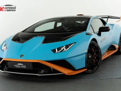 Usata Lamborghini Huracán 640 CV (470 kW) 2021 Blu Coupé