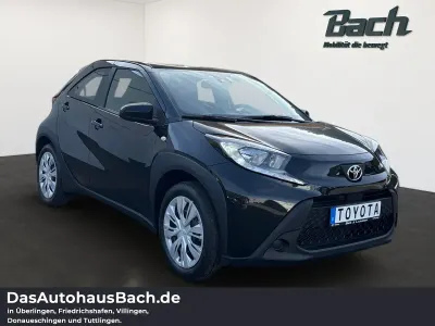 Neu Toyota Aygo X Play 72 PS (52 kW) 2026 Mysticschwarz SUV
