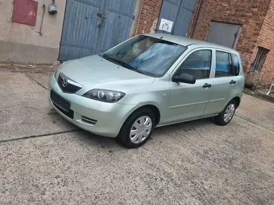 Gebraucht Mazda 2 Independence 75 PS (55 kW) 2007 Silber Kleinwagen