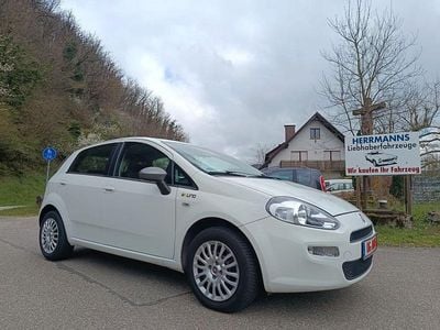 Gebraucht Fiat Punto Young 69 PS (50 kW) 2015 Kleinwagen