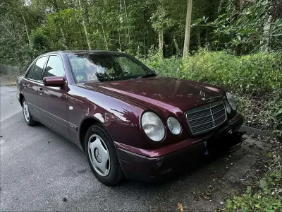 Gebraucht Mercedes E200