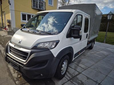 Gebraucht Peugeot Boxer 163 PS (119 kW) 2019 Weiß Van