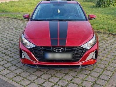 Rot Gebraucht 2021 Hyundai i20 Kleinwagen | 13.600 € (Guter Preis)
