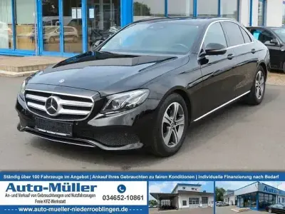 Gebraucht Mercedes E220 Avantgarde 194 PS (142 kW) 2018 Obsidianschwarz  metalliclack Limousine