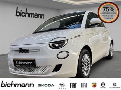 Weiß Gebraucht 2023 Fiat 500e Kleinwagen | 15.500 € (Superpreis)