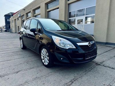 Gebraucht Opel Meriva Design Edition 140 PS (102 kW) 2011 Schwarz Van / Kleinbus