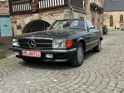 Gebraucht Mercedes 560 230 PS (169 kW) 1987 Schwarz Cabrio