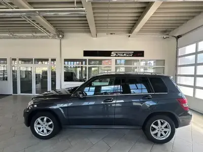 Gebraucht Mercedes GLK350 231 PS (169 kW) 2011 Grau SUV