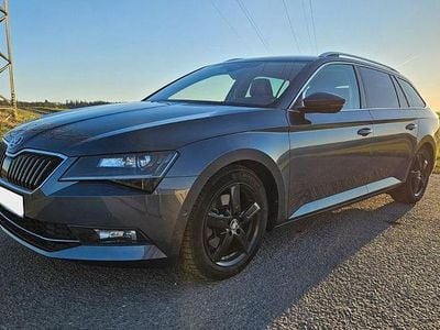 Usata Skoda Superb Style 150 CV (110 kW) 2015 Grigio Station wagon