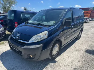 Gebraucht Toyota Proace 128 PS (94 kW) 2014 Blau Van / Kleinbus