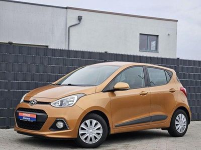 Gebraucht Hyundai i10 Style 180 PS (132 kW) 2015 Orange Kleinwagen