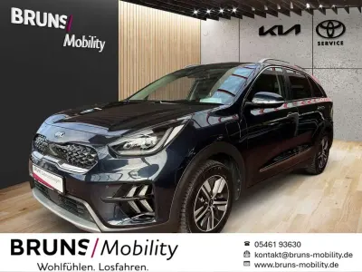 Używany Kia Niro Spirit 141 KM (103 kW) 2020 Niebieski SUV