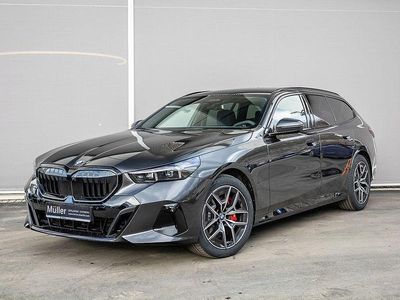 Neu BMW 540 Sport Line 303 PS (222 kW) 2026 Sophistograu brillanteffekt me Kombi