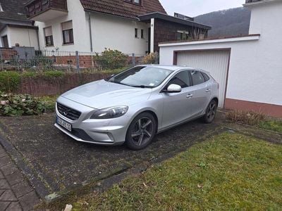 Gebraucht Volvo V40 R-Design 190 PS (139 kW) 2015 Silber Limousine