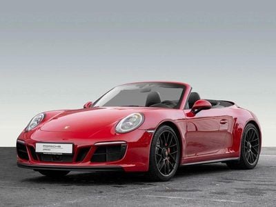 Porsche 911 Carrera 4 GTS