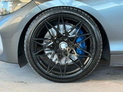 Begagnad BMW M140 M Sport 340 HK (250 kW) 2017 Grå Halvkombi