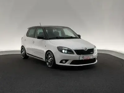 Gebraucht Skoda Fabia RS 180 PS (132 kW) 2015 Weiß Limousine