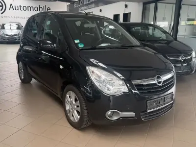 Używany Opel Agila Edition 94 KM (69 kW) 2011 Czarny Hatchback