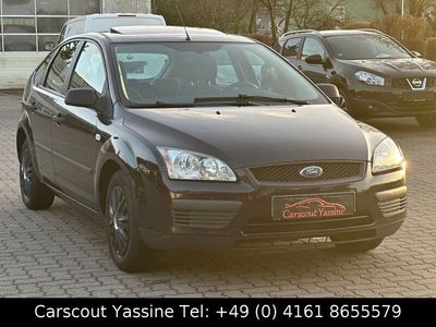 gebraucht Ford Focus Lim. Trend/5-Türig/Klima/TÜV/