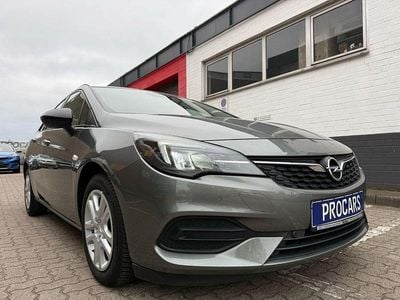 Grau Gebraucht 2021 Opel Astra Kombi | 9.745 €