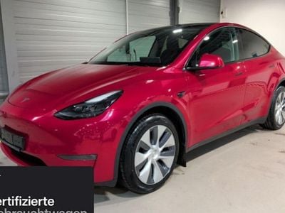 Rot Gebraucht 2022 Tesla Model Y SUV | 39.700 € (Etwas zu teuer)