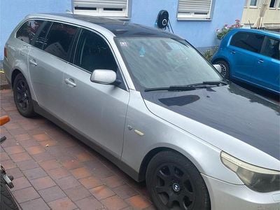 BMW 525