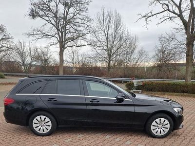 Gebraucht Mercedes C200 136 PS (100 kW) 2016 Schwarz Kombi