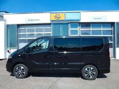 Gebraucht Opel Vivaro 146 PS (107 kW) 2018 Schwarz Van / Kleinbus