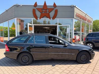 Gebraucht Mercedes C240 170 PS (125 kW) 2004 Schwarz Kombi