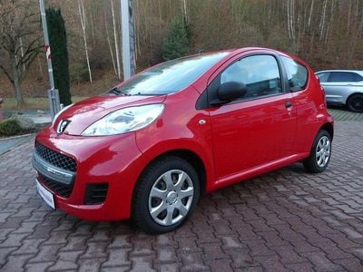 Gebraucht Peugeot 107 68 PS (50 kW) 2011 Rot Kleinwagen